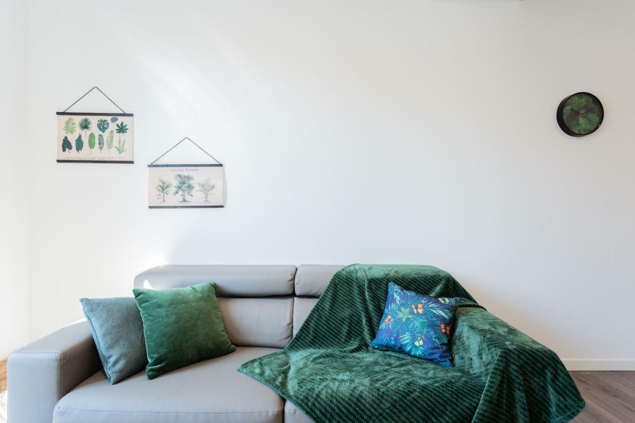 Central & Modern Apartment By Rent All Como Kültér fotó
