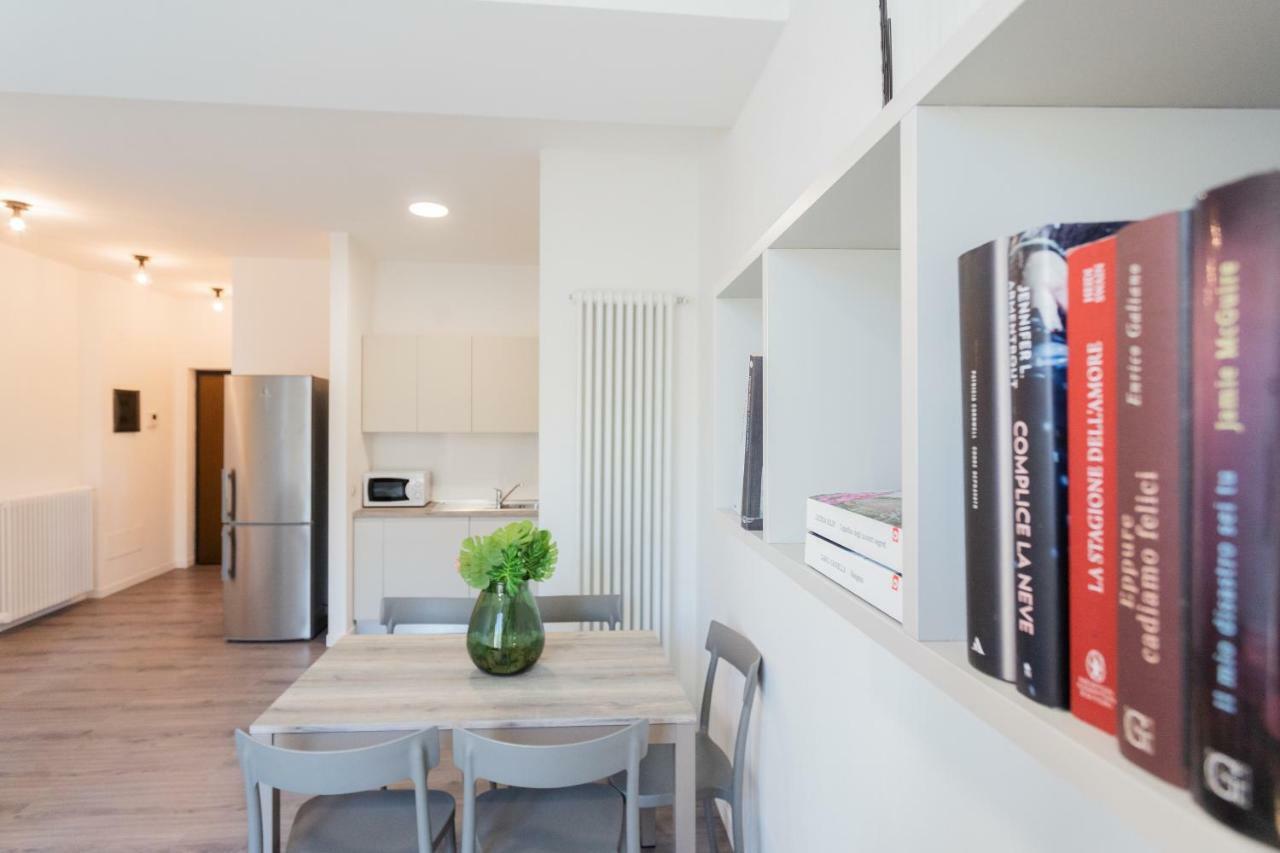 Central & Modern Apartment By Rent All Como Kültér fotó